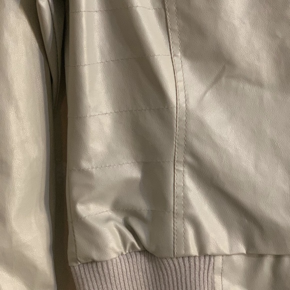 Last Kiss Tan Leather Jacket - Picture 7 of 8